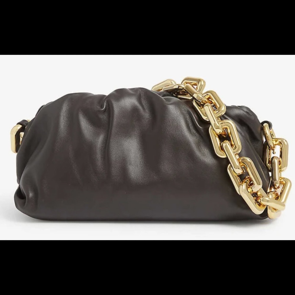 The Chain Pouch Bag